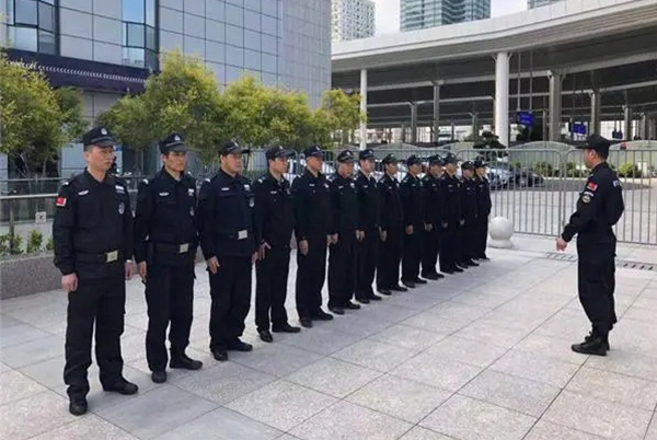 房地產(chǎn)保安公司如何平衡隱私保護(hù)與服務(wù)響應(yīng)？